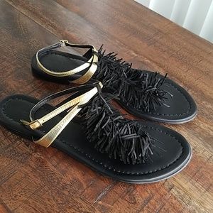 Visconti & Du Réau Suede Fringe Maui Sandal